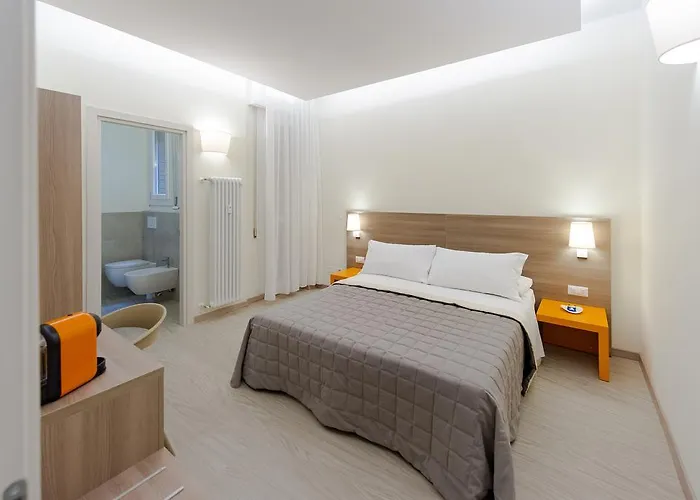 게스트하우스 San Felice 135 4*