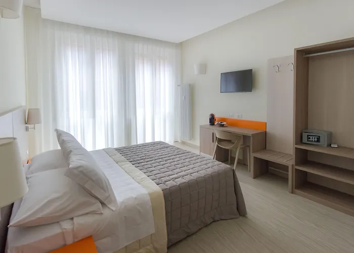 San Felice 135 Pensionat 4*